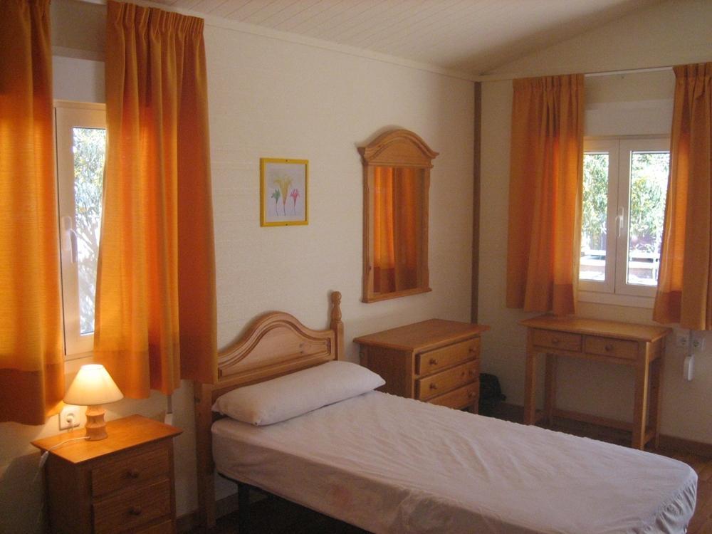Camping Albergue Tau Hotel San Jose  Exterior photo